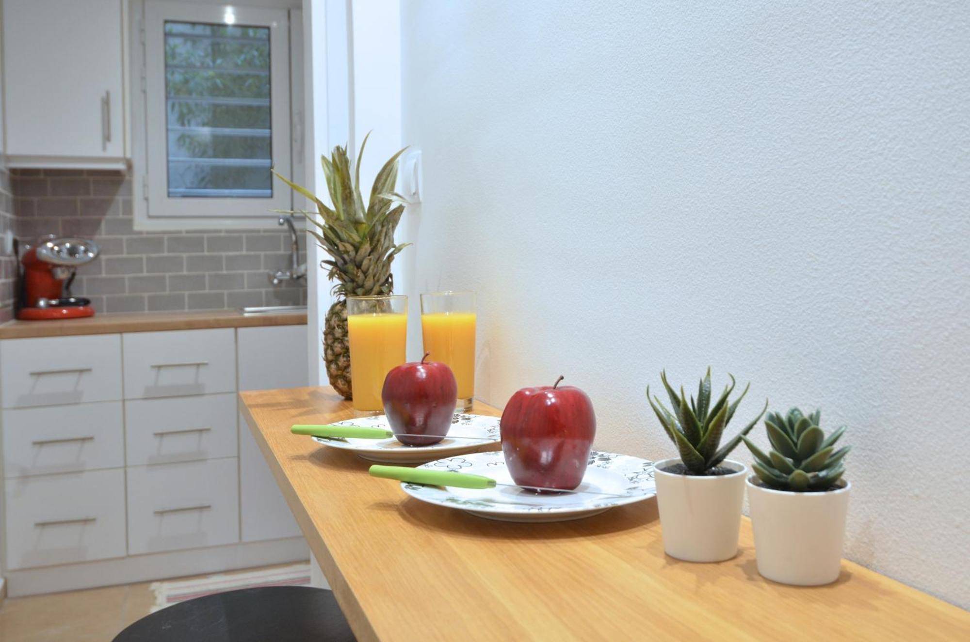 Acropolis, A Nice And Minimal Apartment 雅典 外观 照片